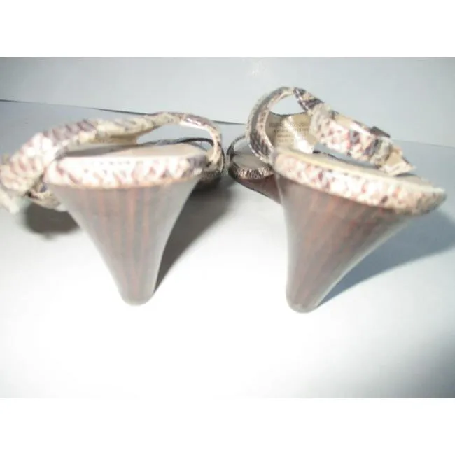 Anne Klein Natural Taupe Off White Patent Lizard Print Leather Upper Sandals Size Us
