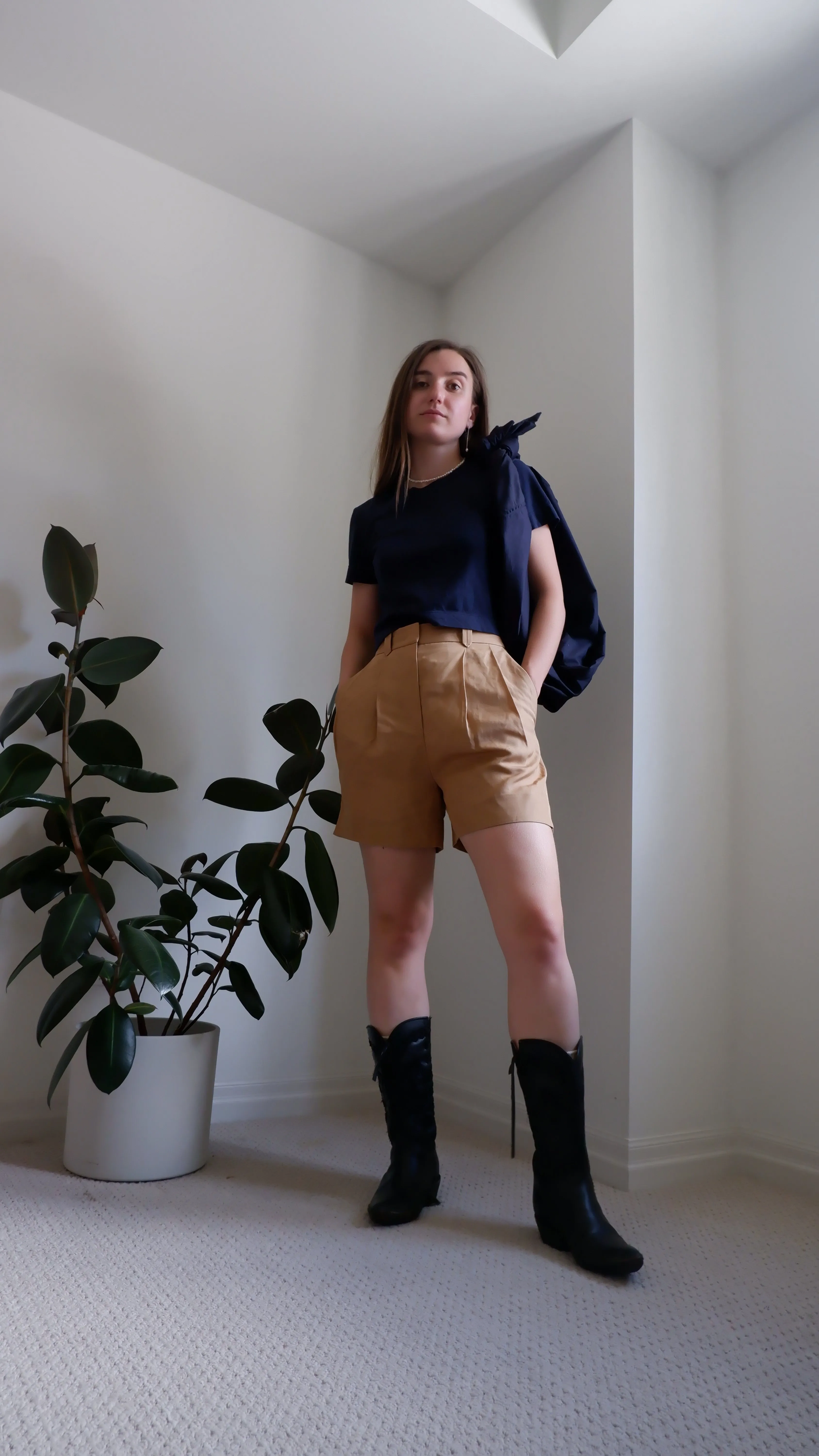 COS Tailored Linen-Blend Short - 2/4