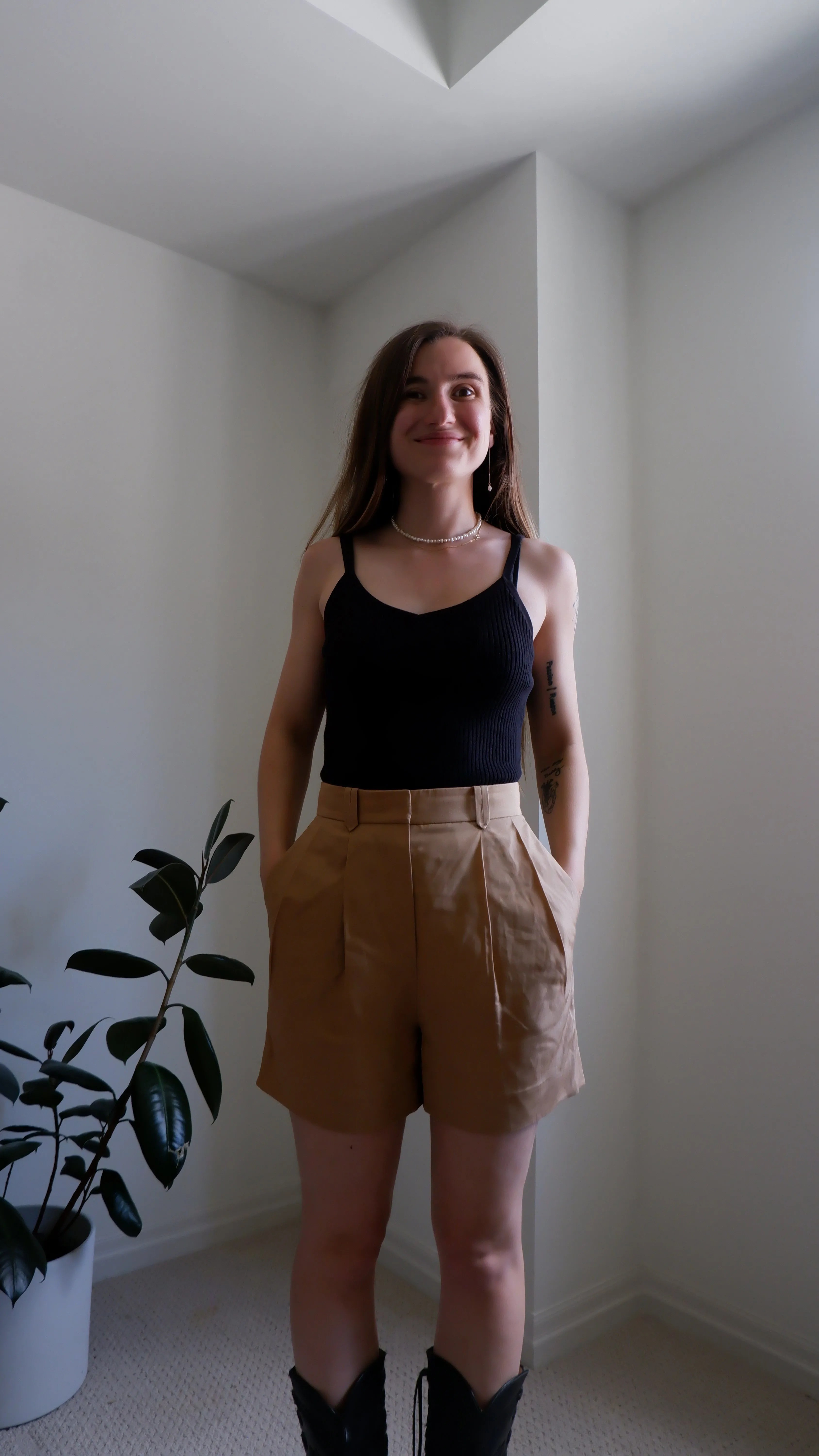 COS Tailored Linen-Blend Short - 2/4