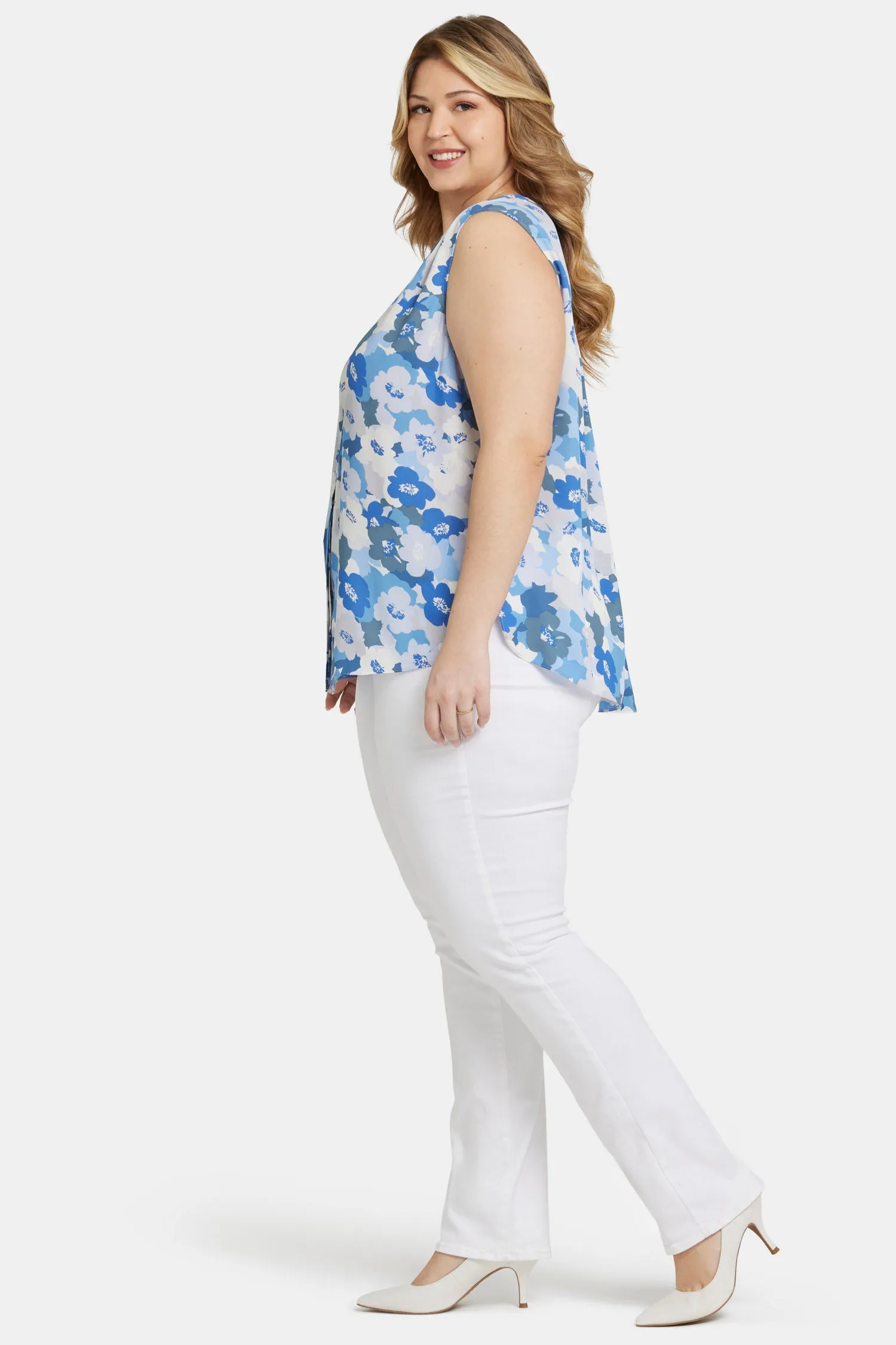 Sleeveless Pintuck Blouse In Plus Size - Elena